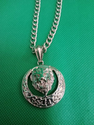 Lion chain silver new for boys up to 16 years old