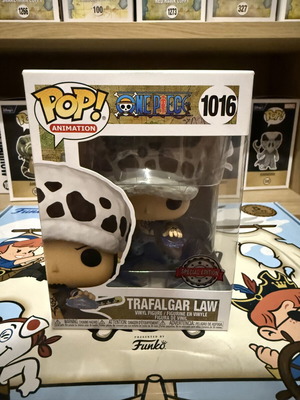 Funko POP! One Piece Trafalgar Law Special Edition new in box