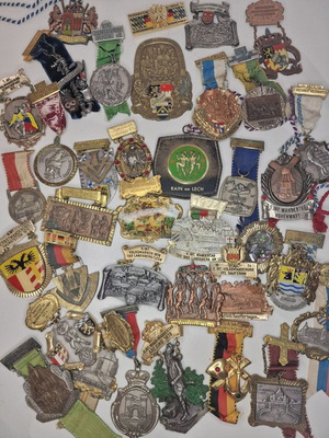Large lot of 139 authentic vintage medals from Germany and Austria like new