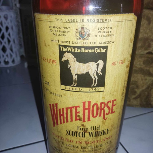 White Horse whisky sealed 4.5 liters, about 45 years old