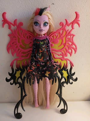 Monster High Bonita Femour doll used, children's toy