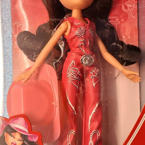 Bratz Sassy Stampede Jade doll with Western Cowgirl outfit, new
