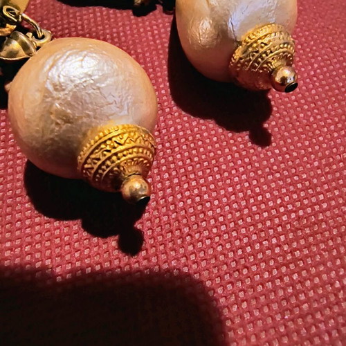 Vintage long clip-on earrings like new, impressive design