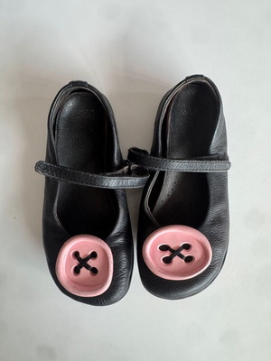 Camper Twins Black Leather Ballerinas Size 29 Used
