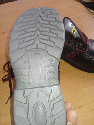 Work shoes new, size 40, black