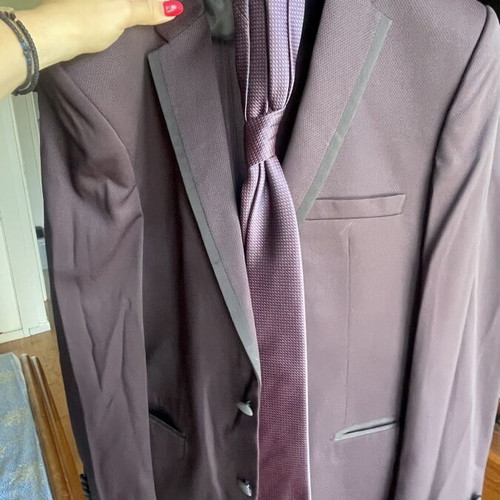 Davvero suit like new, jacket size 53, trousers size 44, multicolor