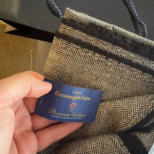 Zegna cashmere 100% ύφασμα herringbone 2 μέτρα 310-340γρ