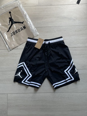 Jordan Black Diamond Shorts size M new