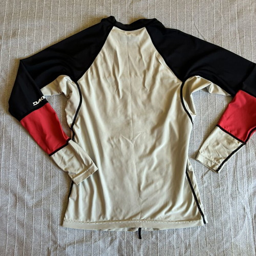 Dakine Kids UPF 50+ Long Sleeve Rash Guard Swim Shirt Large (10-14 Y)