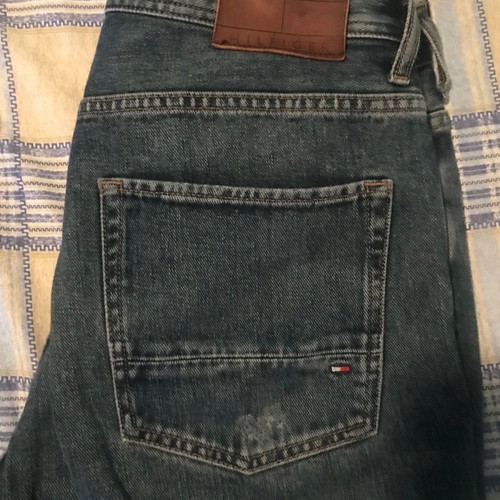 Tommy Hilfiger jean αφόρετο, νούμερο 32