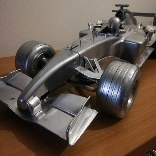 Plastic Formula 1 model used, 47 cm long, unknown origin