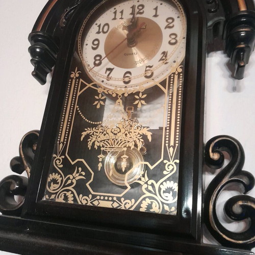 Antique wall clock hanging used