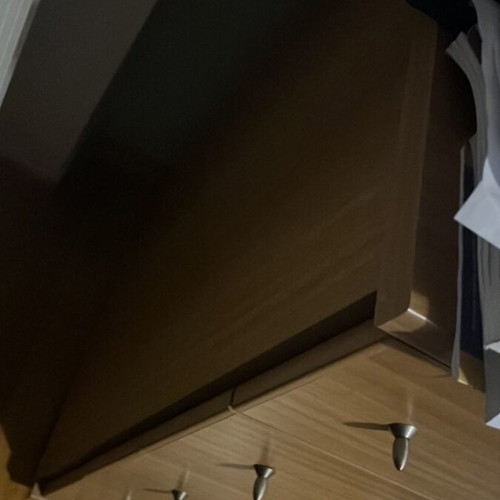 Brown chest of drawers like new