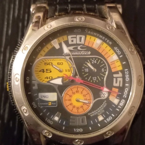 Chronotech men's watch used with black rubber strap, collectible Formula One Renault
