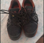 Black work shoes size 44 with steel toe, very sturdy