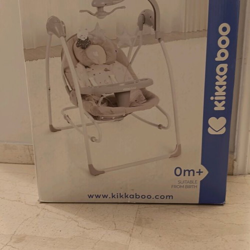 Electric baby cot like new, relax