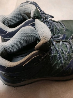 McKinley women's hiking shoes used, green, size 39