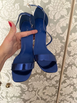 Blue sandals new, size 41