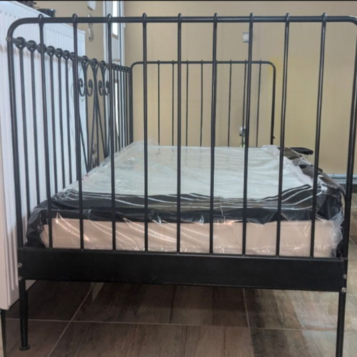 Iron bed frame with mattress like new 0.90x2.00 m