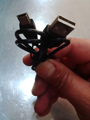 USB to Mini USB cable like new