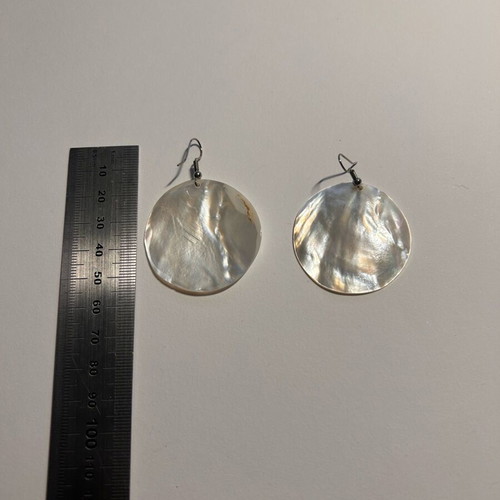 Mother of Pearl Earrings new, natural iridescent shell drops