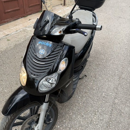 Piaggio Carnaby 125 scooter used, 15hp, blue, automatic
