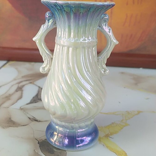 Ceramic decorative vase like new