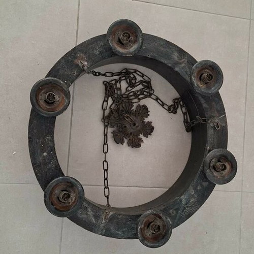 Wooden old 6-light ceiling chandelier used with relief decoration