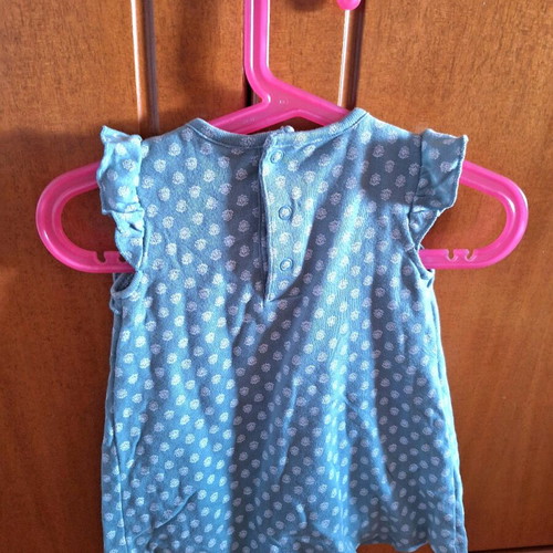 Carter's baby dress like new for girl 6-9 months