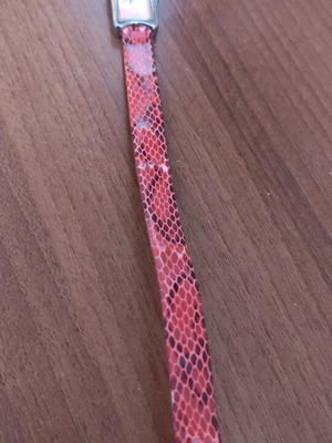 Women's wristwatch used