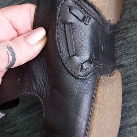 Γυναικεία αθλητικά παπούτσια Clarks σαν καινούργια, μέγεθος 37,5, μαύρο δέρμα