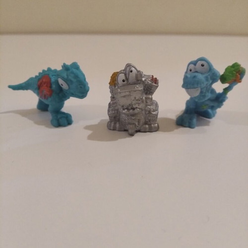 Zuru Smashers Dino figures like new, pack of 3