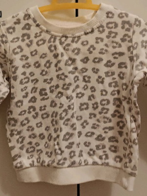 H&M baby shirt 4-6 months like new