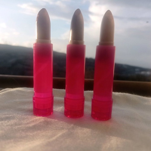 Avon lipstick metallic shades, 3 pieces like new