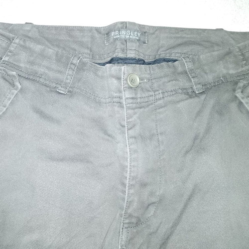For sale, unworn Pringley cargo pants in dark olive // size 36. Price negotiable