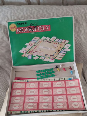 Vintage Greek Super Monopoly board game, new condition