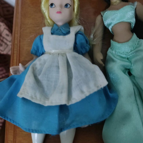 Disney porcelain dolls collection of 15 Deagostini like new