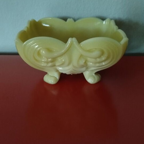 Fenton vintage yellow custard glass footed bowl with butterfly pattern