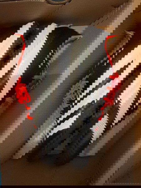 Adidas Predator League Ποδοσφαιρικά Παπούτσια με Σχάρα Core Black Cloud White Solar Red No 45 1/3