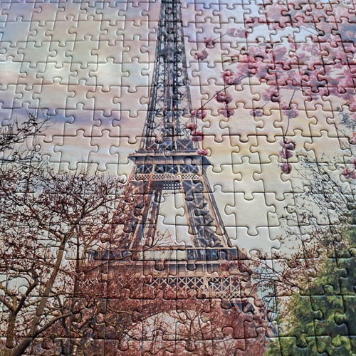 Eiffel Tower puzzle like new, 500 pieces, Trefl