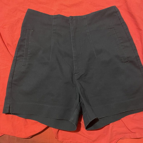 Shorts used, size L