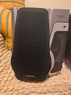 Panasonic SB-AK45 floor speakers with Super Woofer, like new
