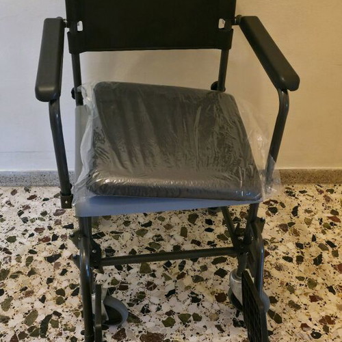 Invacare Cascata H720T new toilet chair