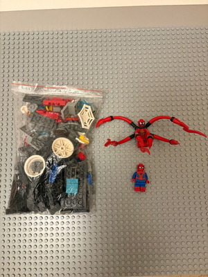 Lego Superhero Spider-Man Set 76113 used, missing one figure
