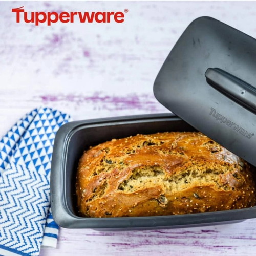 Ultra Plus 1.8L Tupperware new