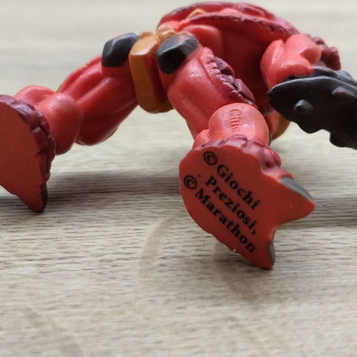Lavion Gormiti figure used, 6cm, missing one limb