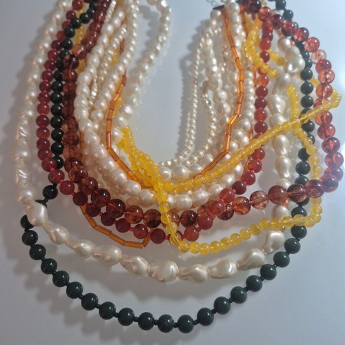 Zara necklace colorful, new with gold clasp