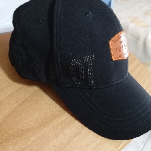 Toledo hat from Spain like new, black, embroidered badge