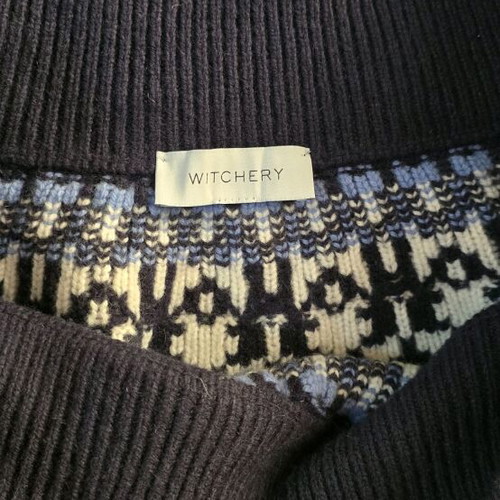 Wool cashmere pullover new, white and blue, size L-XL