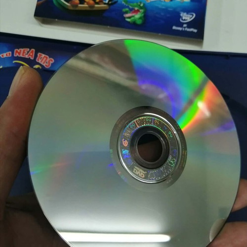 Peter Pan DVD platinum edition 2 discs like new, dubbed